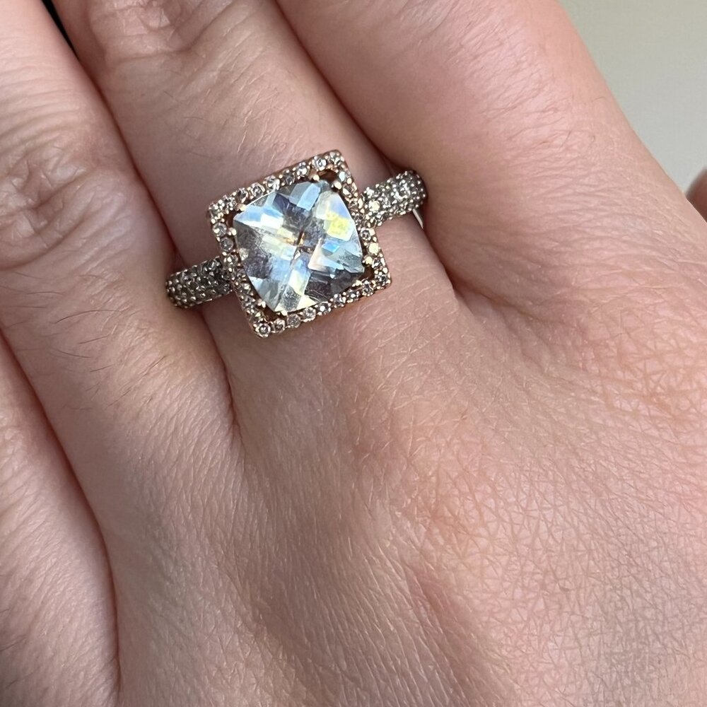 14K White & Rose Gold Ring with Quartz stone and pave diamonds